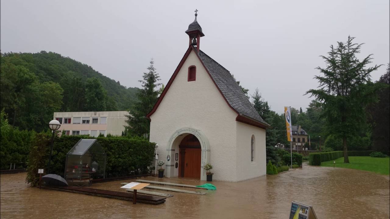 Hochwasser in Schönstatt - Enchente junto ao Santuário Original - 25.06.2016