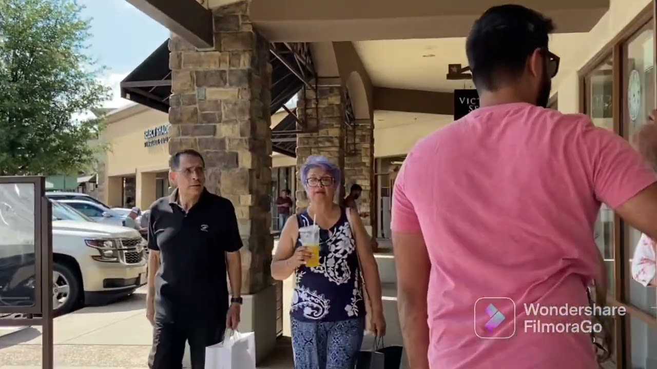 Dallas Allen Premium Outlet