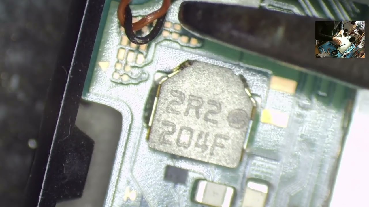 Nintendo Switch Oled qui ne s'allume pas et ne charge pas.