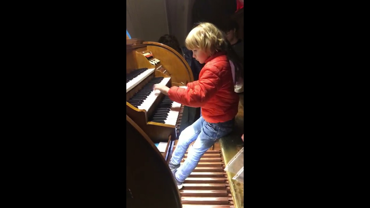 Elisey Mysin: second meeting with the organ. Елисей Мысин: вторая встреча с органом.