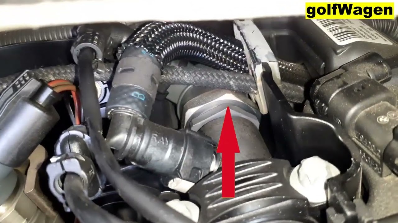 BMW 1 F20 118d Fuel pressure regulator location