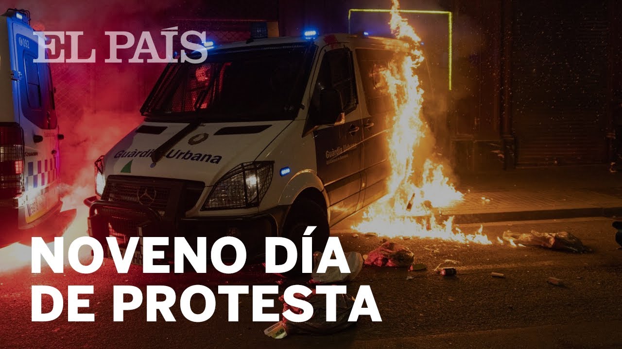 Graves disturbios durante la novena jornada de protestas por el rapero Hasél en Barcelona