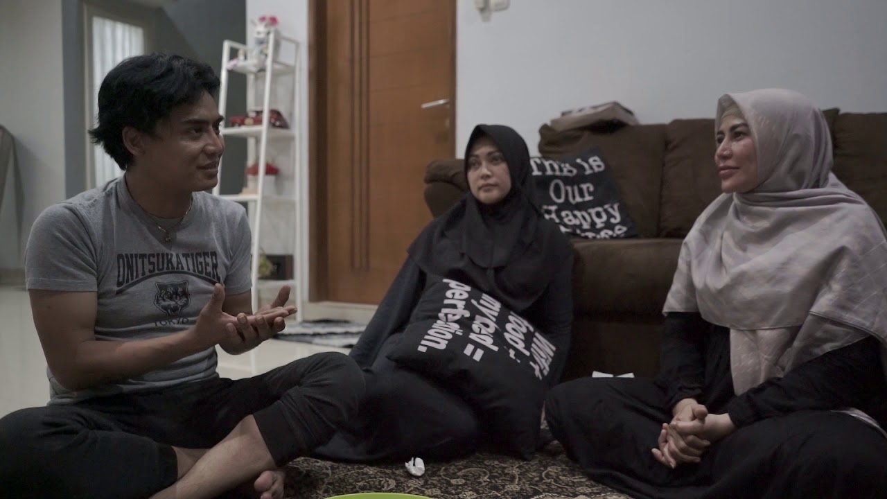 Charly setia band dan Regina cerita Cinta