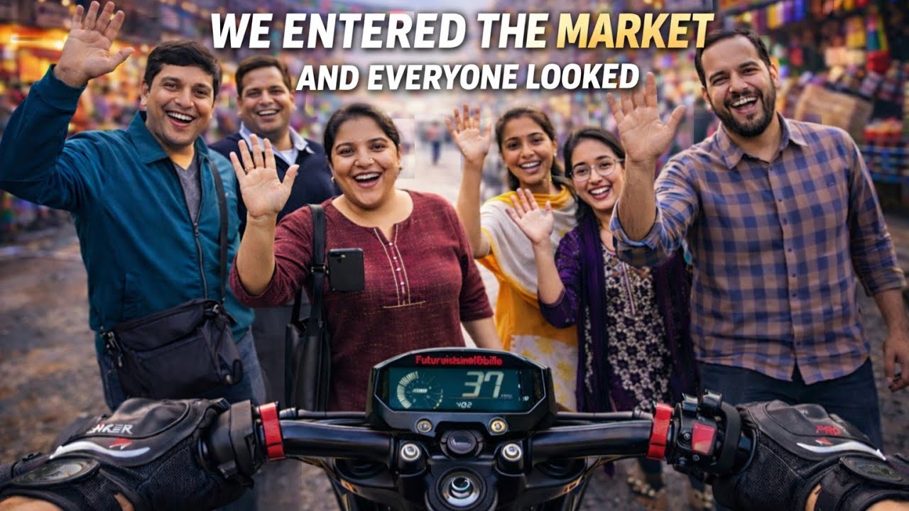 Market Mein Bike Entry 😎 Sab Log Humein Dekhne Lage | crazy reaction 👀