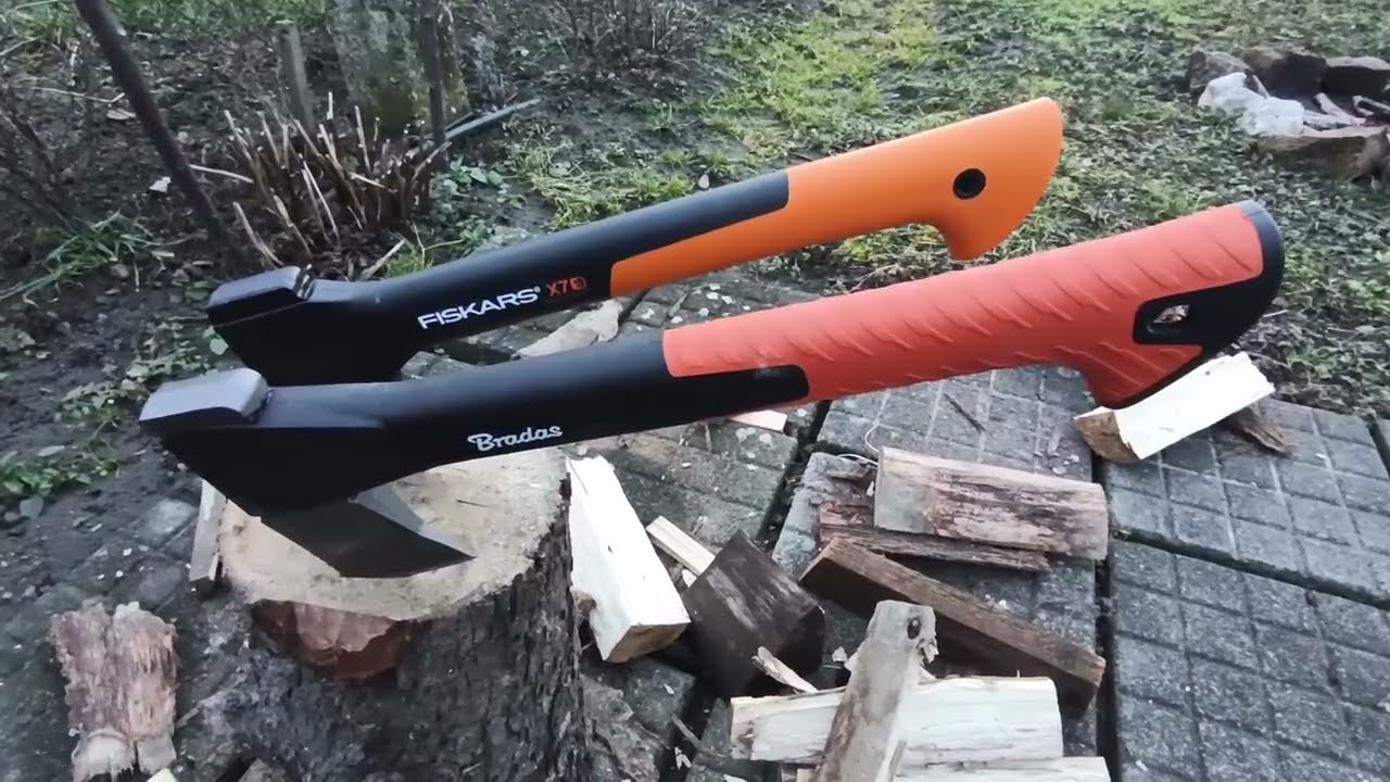 Fiskars X7 vs. neznačková kopie - porovnání podobných seker