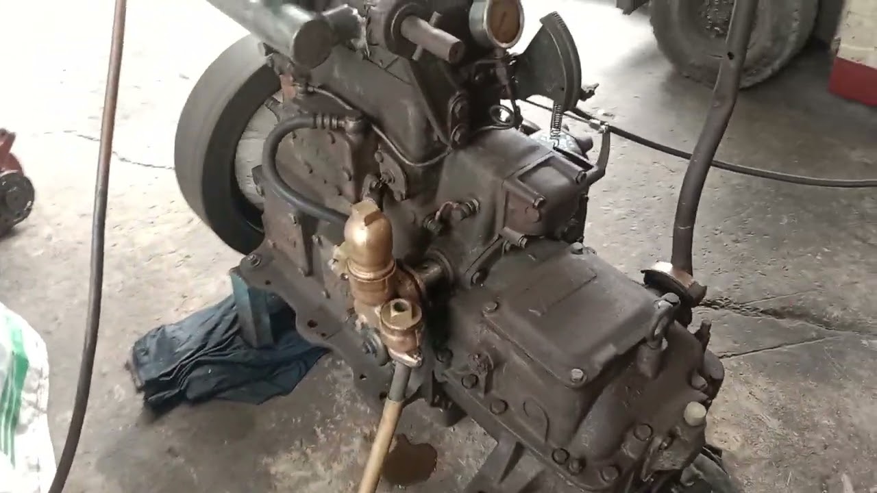 (đã bán)Động cơ Yanmar 2tg giá 15 triệu bao ship liên hệ sdt 039 581 4915
