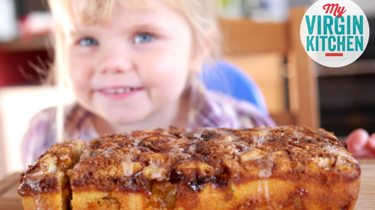 HOMEMADE APPLE & CINNAMON CAKE RECIPE