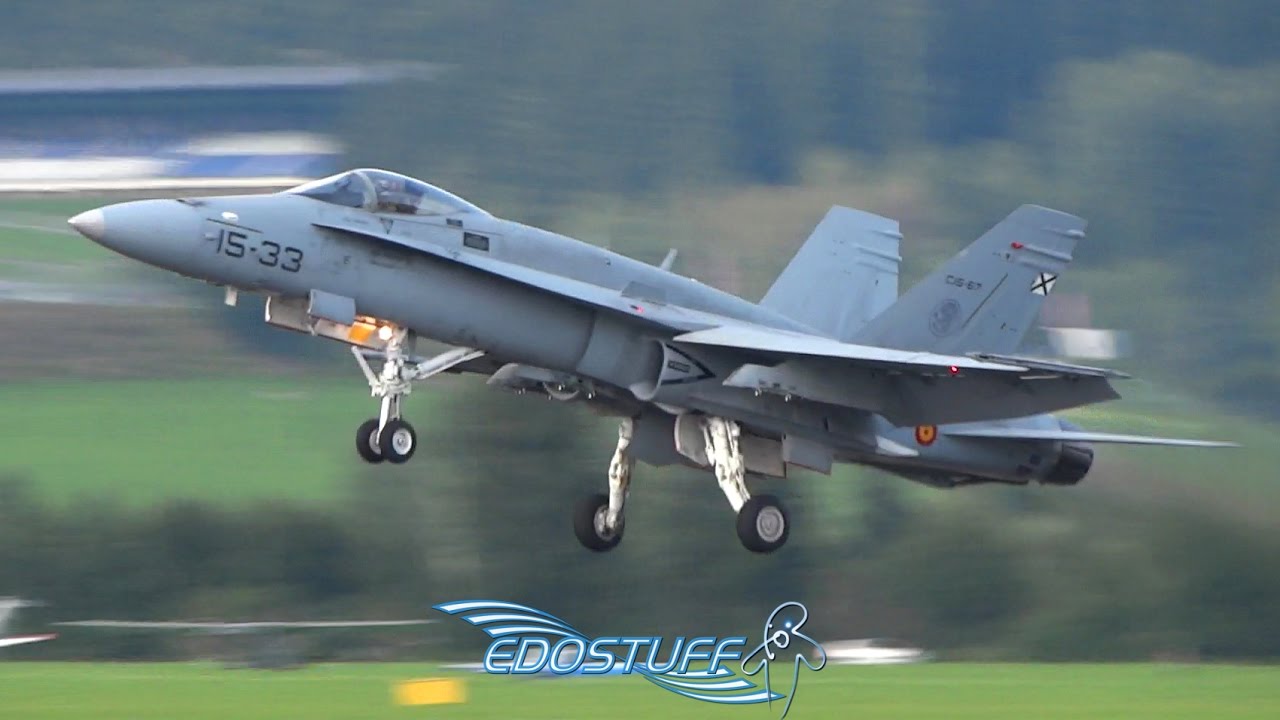 Spanish Air Force F-18 Hornet Solo Display - AIRPOWER16 HD