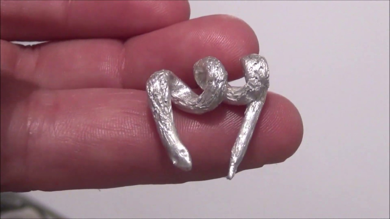 COMMENT FAIRE UN BIJOUX EN PATE D'ARGENT ? comment faire un bijoux serpent en pate d'argent?