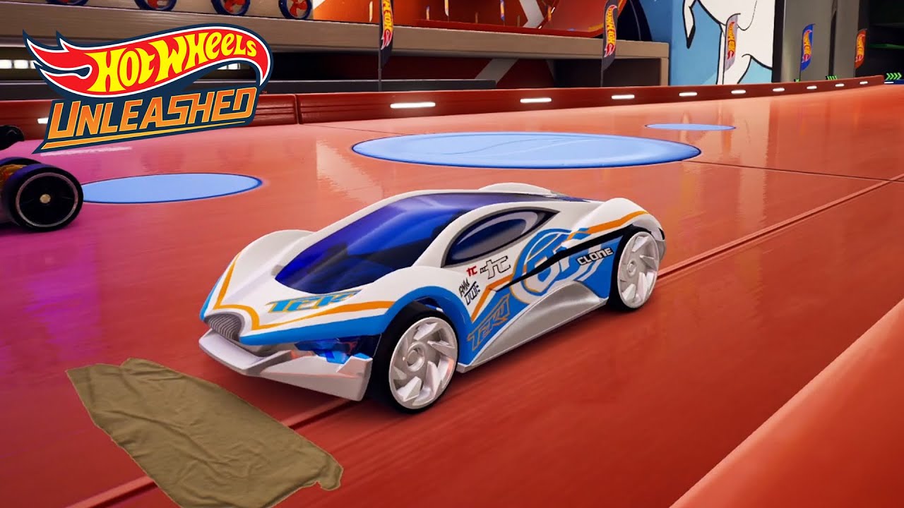 Hot Wheels Unleashed: Exotique Race In Couch Surfing