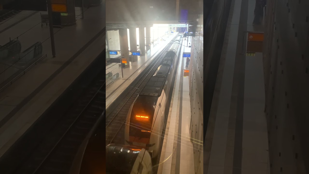 RRX re6 Ri. Minden am Flughafen #k&ouml;ln #rrx #nationalexpress #flughafen #airport