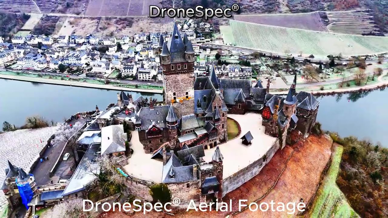 Vlucht boven de Rijksburcht van Cochem | Middeleeuwse macht boven de Moezel | DroneSpec®