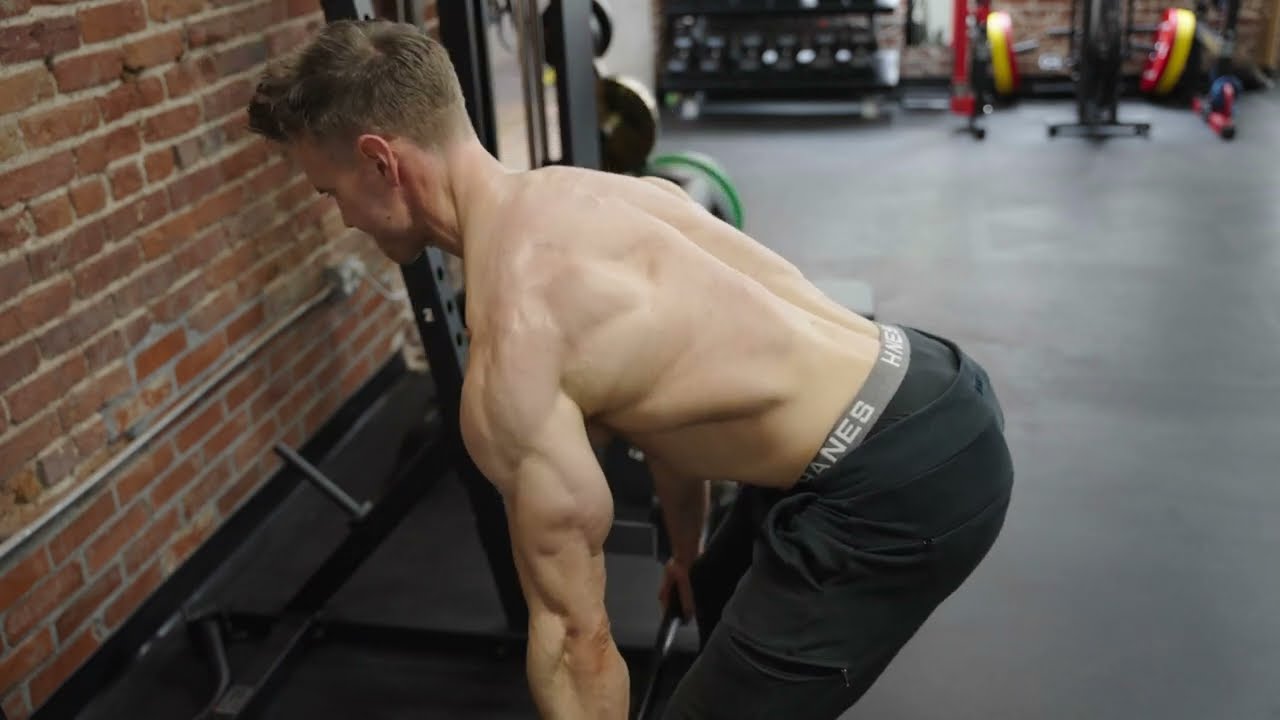 41 Years Old and Still Training Like This &ndash; My Go-To Back Workout for Size & Strength