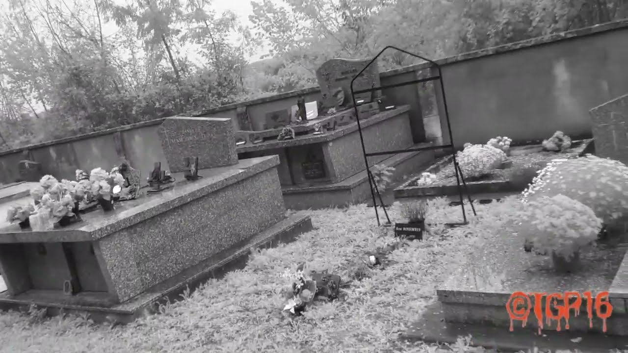 Le cimetière de Jeanne et de ses compagnons de l'au delà