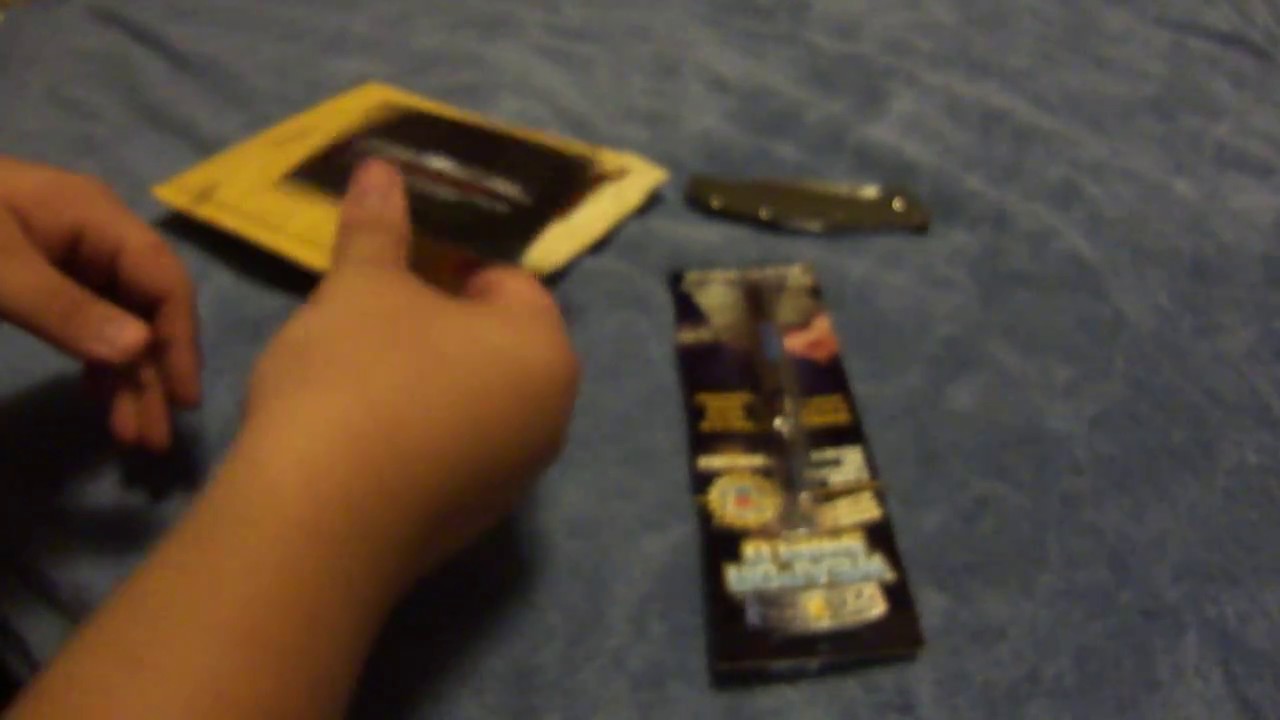 ASMR: Silent Unboxing of the Weapon Shield Gun Oil