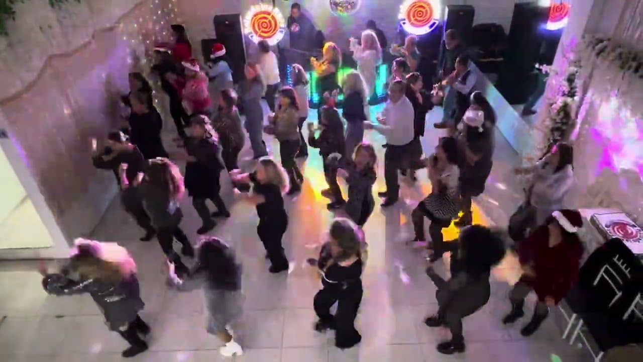 Coreografía Rolando los Años Bailoterapia Your Love - Lime