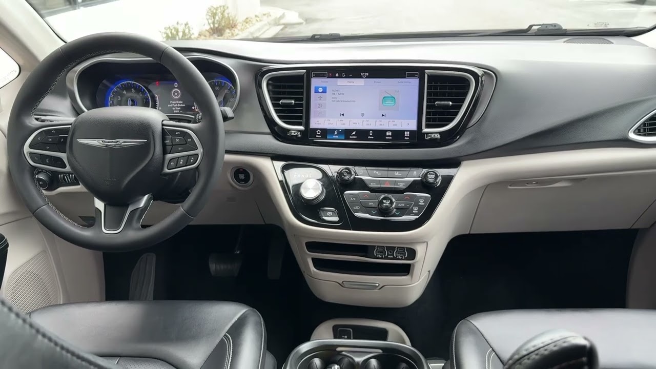 2024 Chrysler Pacifica Touring L American Fork, Provo, Orem, Lindon, Lehi UT