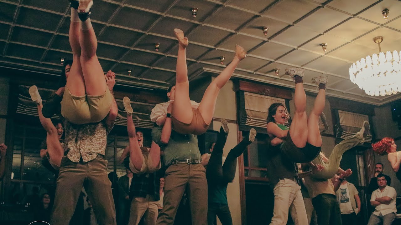 Performans Hazırlık Sınıfları Gösterisi - Swing İstanbul 17 Yaşında!
