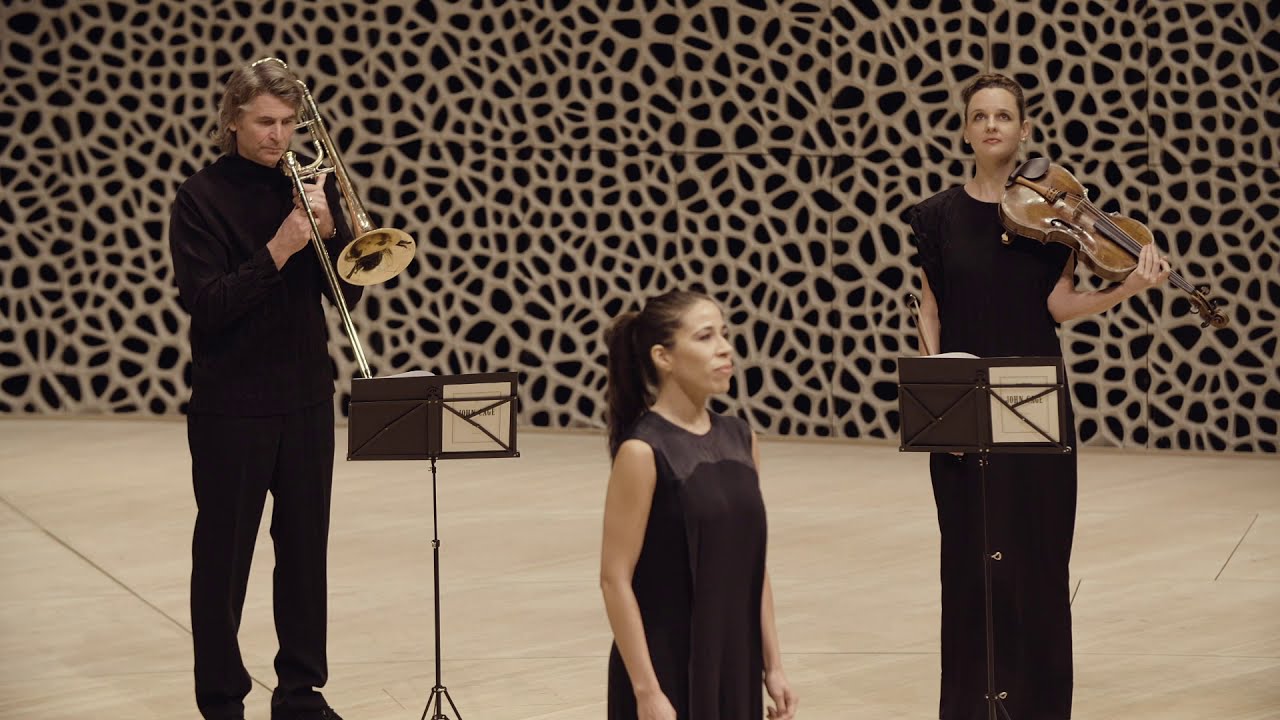 John Cages »4'33''« aus der Elbphilharmonie