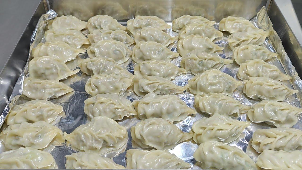 Chicken Momos Recipe | चिकन मोमो बनाने की आसान विधि | Tandoori Chicken Momo | Chef Ashok