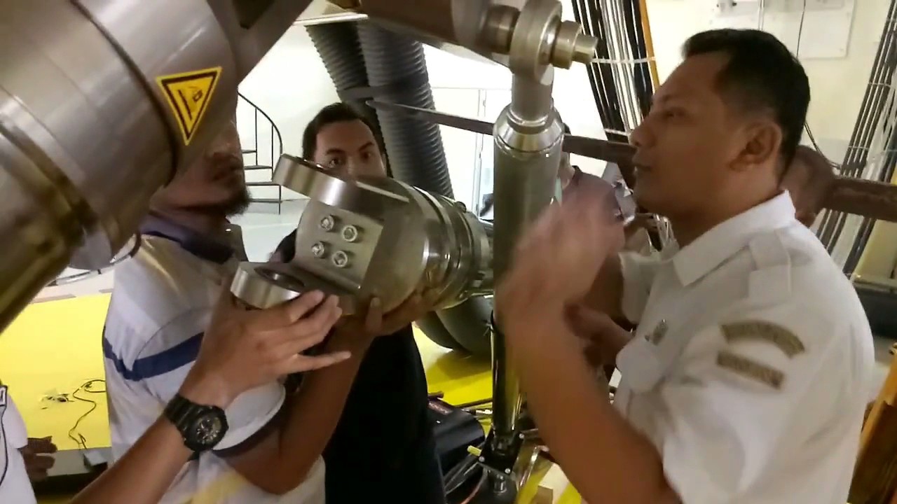 actuator change - aircraft full flight simulator