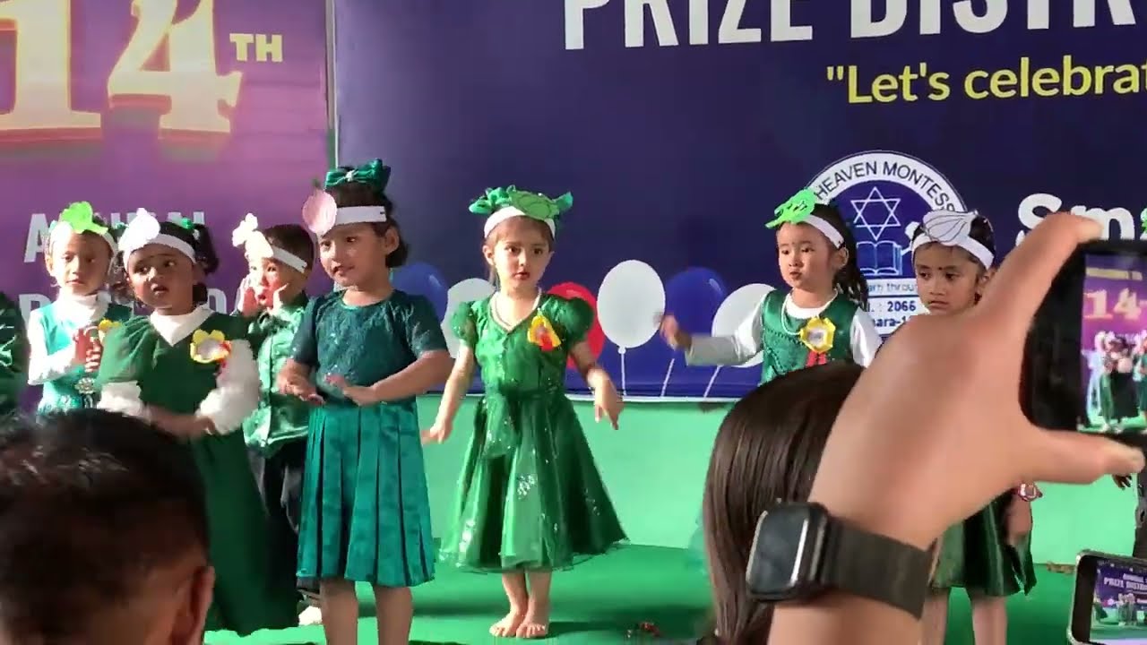 Aaganiko dilama  raangi changi ful chhan(JKG) 