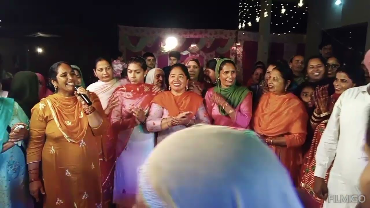 ਦਾਦਕੇ ਪਏ ਨਾਨਕਿਆਂ ਤੇ ਭਾਰੀ ( ਗਿੱਧਾ ਮੁਕਾਬਲਾ)