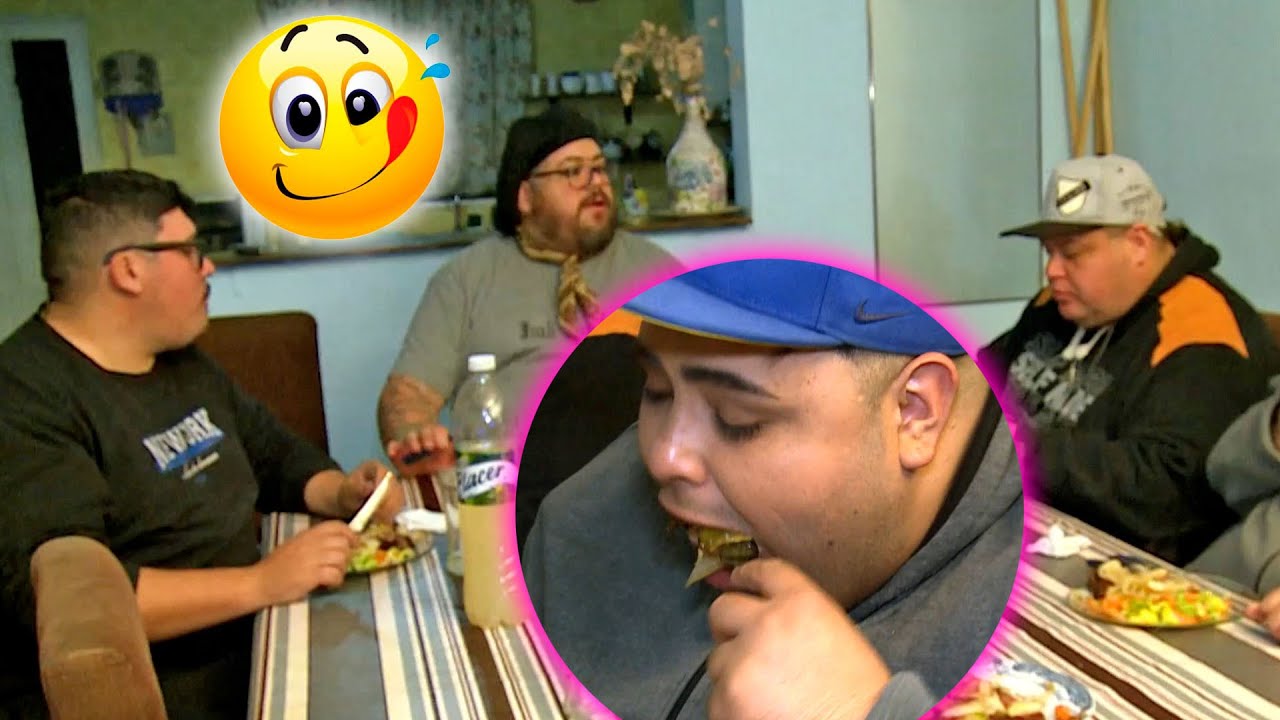 ¡UN GUSTITO! Los chicos metieron juntada adentro: ASADAZO hecho por el gaucho Ernesto