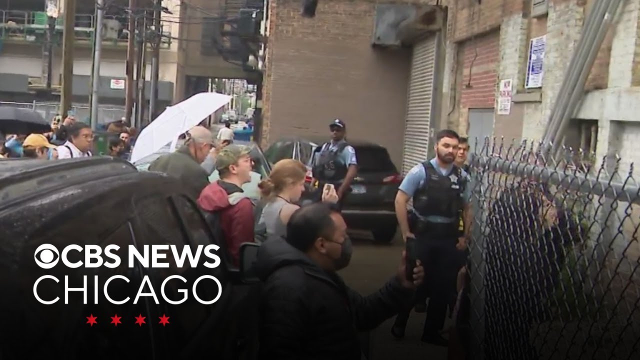 Alderpeople call for answers on why Chicago police were at ICE raid