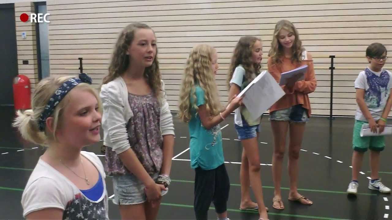 Tweede videodagboek Vajèn van den Bosch - Sprookjesmusical Klaas Vaak - Efteling