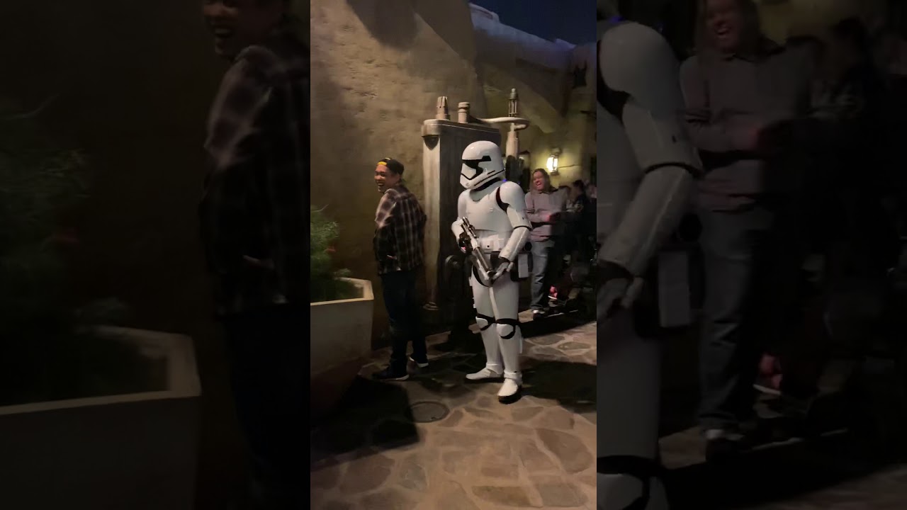 Storm Troopers, arrest resistance member