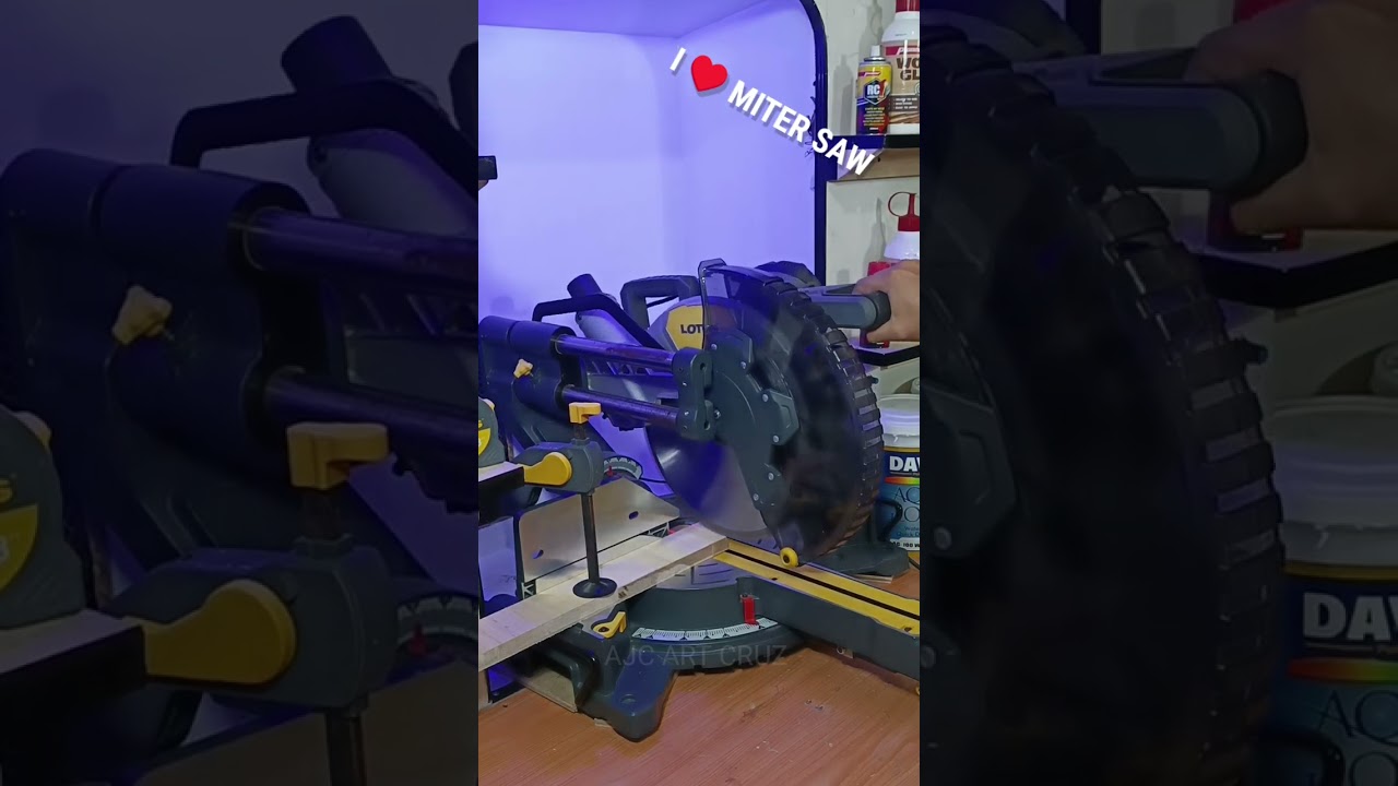 Miter saw for woodworking