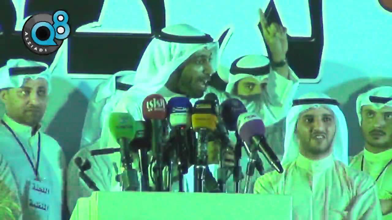 عبيد الوسمي مهاجماً ( الشيخ ) الذي وصفه بـ الشاوي