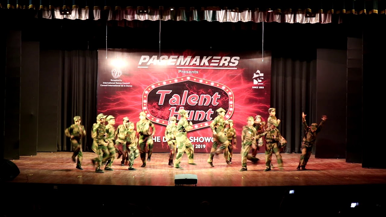 KANDHON SE MILTE HAIN KANDHE - TRIBUTE TO INDIAN SOLDIER - PULWAMA ATTACK- pacemakers4u.com