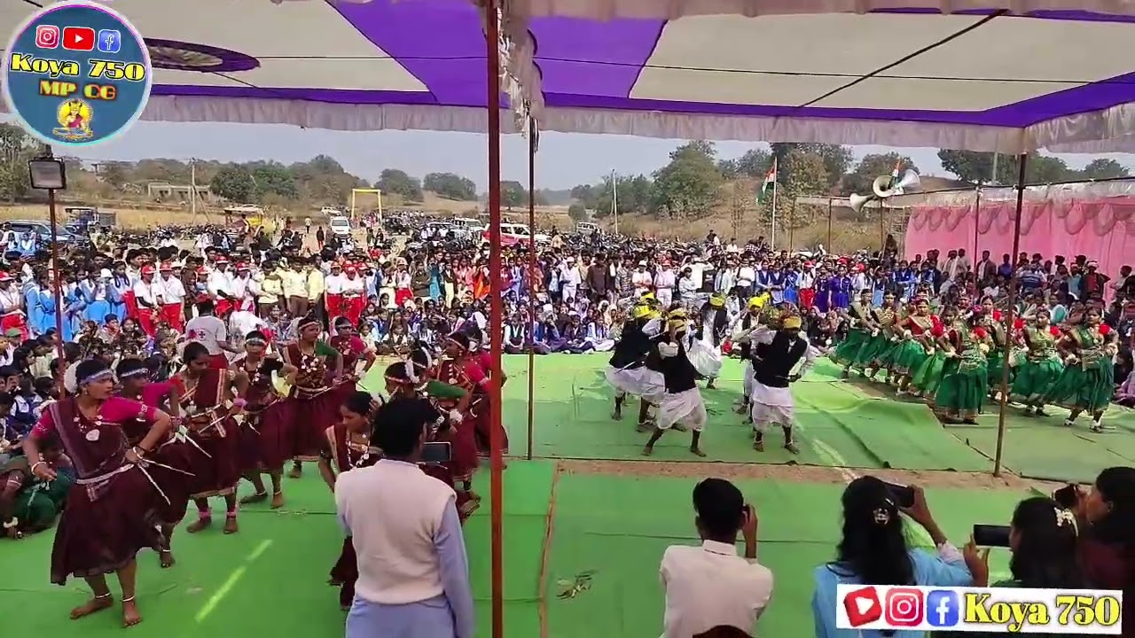 गणतंत्र दिवस के पावन अवसर पर छात्र छात्राओं द्वारा शानदार सयला नृत्य— उप तहसील मैदान मेंहदवानी में
