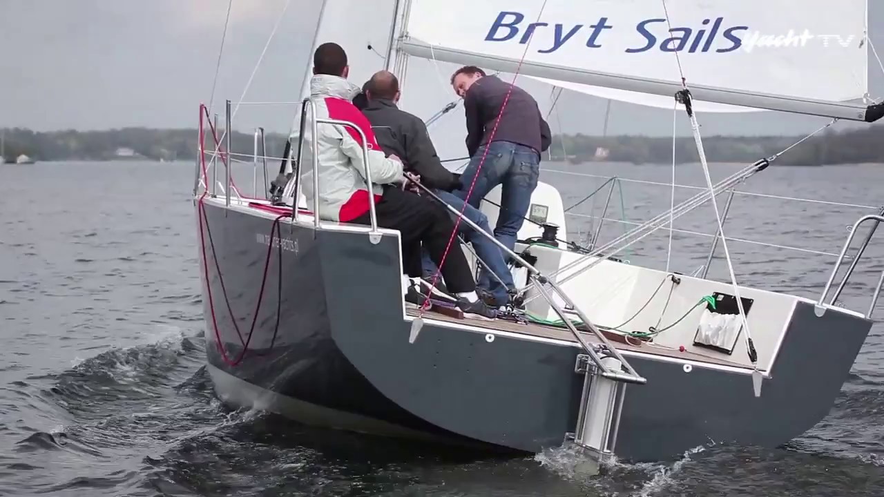 YACHT-Test 2013 – NH Fun 30: Günstiger Daysailer aus Polen