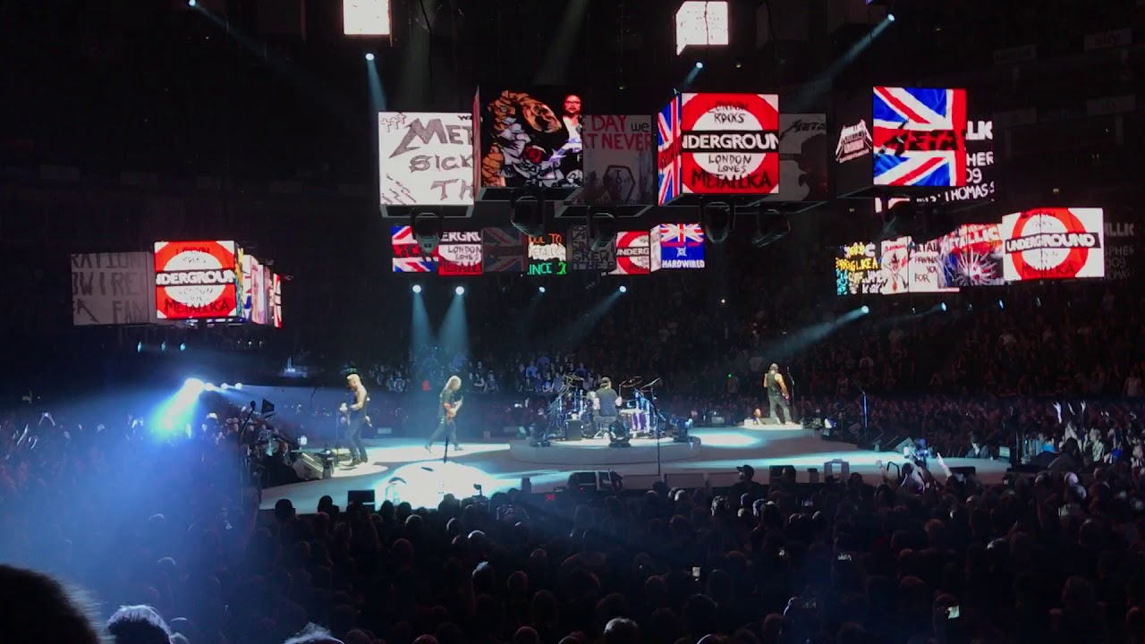 METALLICA - SPIT OUT THE BONE DEBUT LIVE (London 24/10/2017)