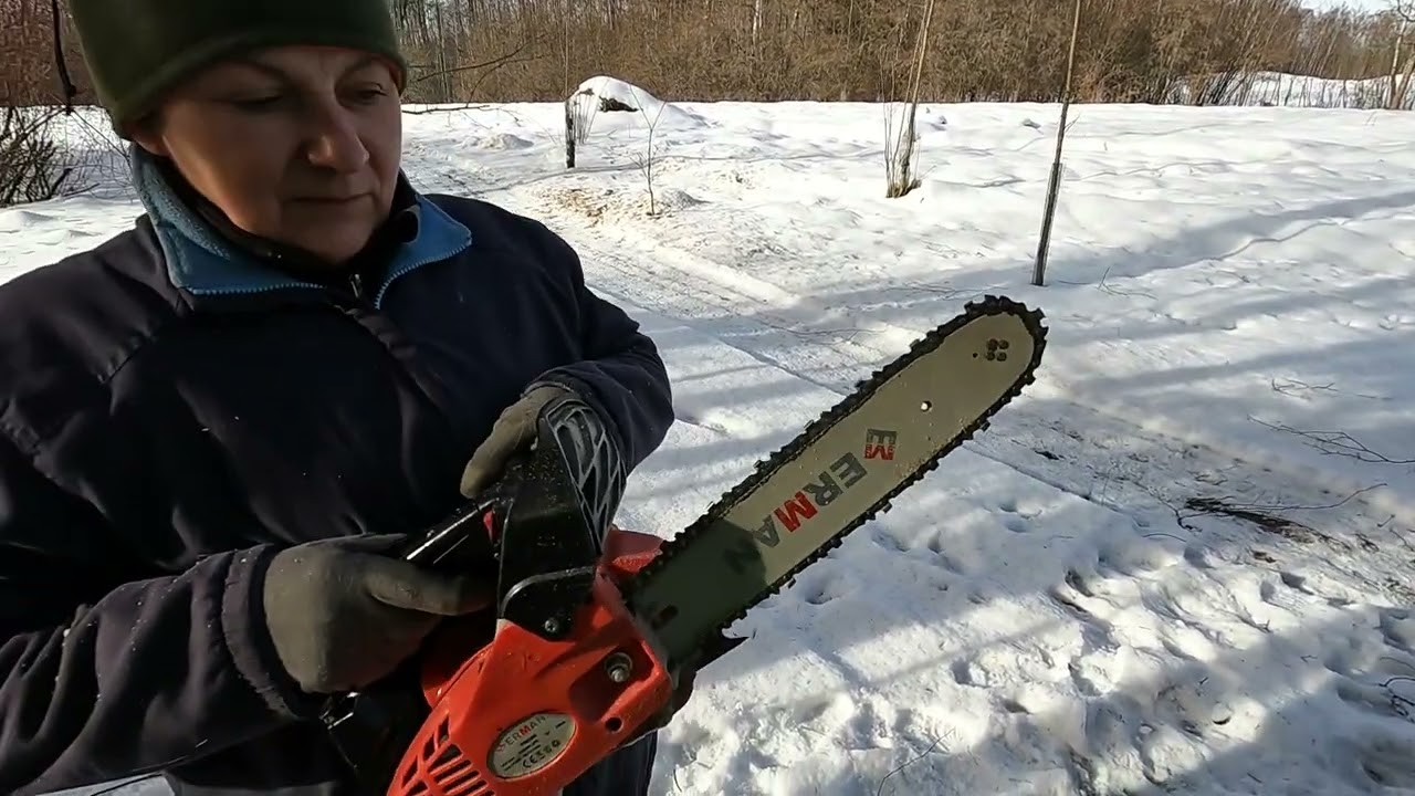 Переколол 5 возиков дров.Жена пилит дрова.Байка от соседа.