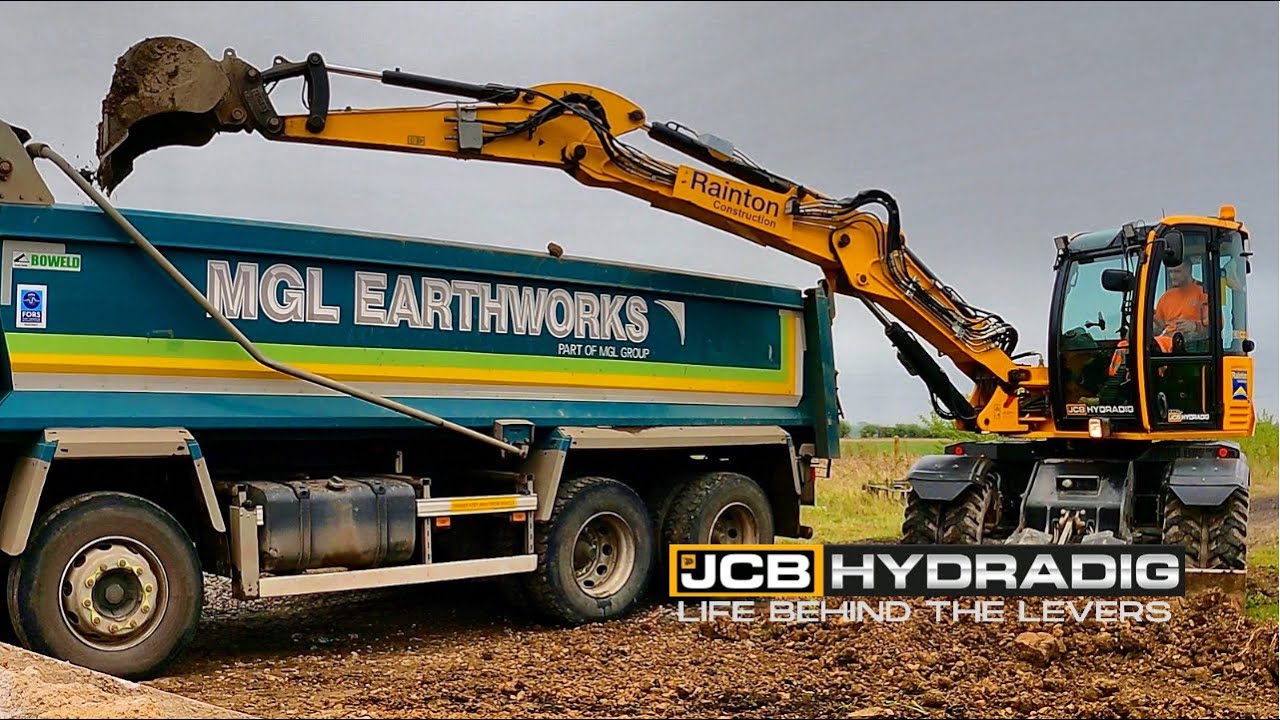 JCB Hydradig 110W | Loading Wagons | Low Loader | Real Time | GoProHero9 | UK Plant Operator
