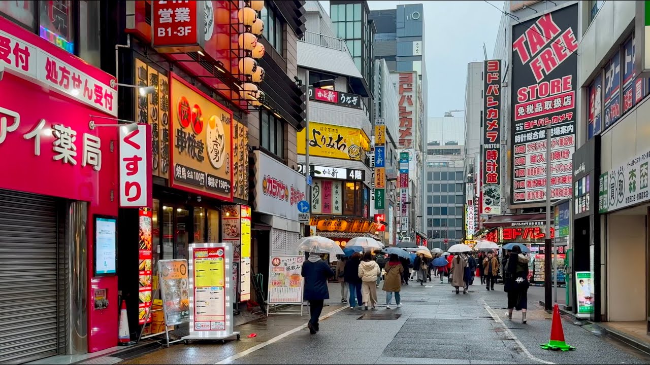 Rainy Walk from Shibuya to Shinjuku | Tokyo Away from Neon Lights