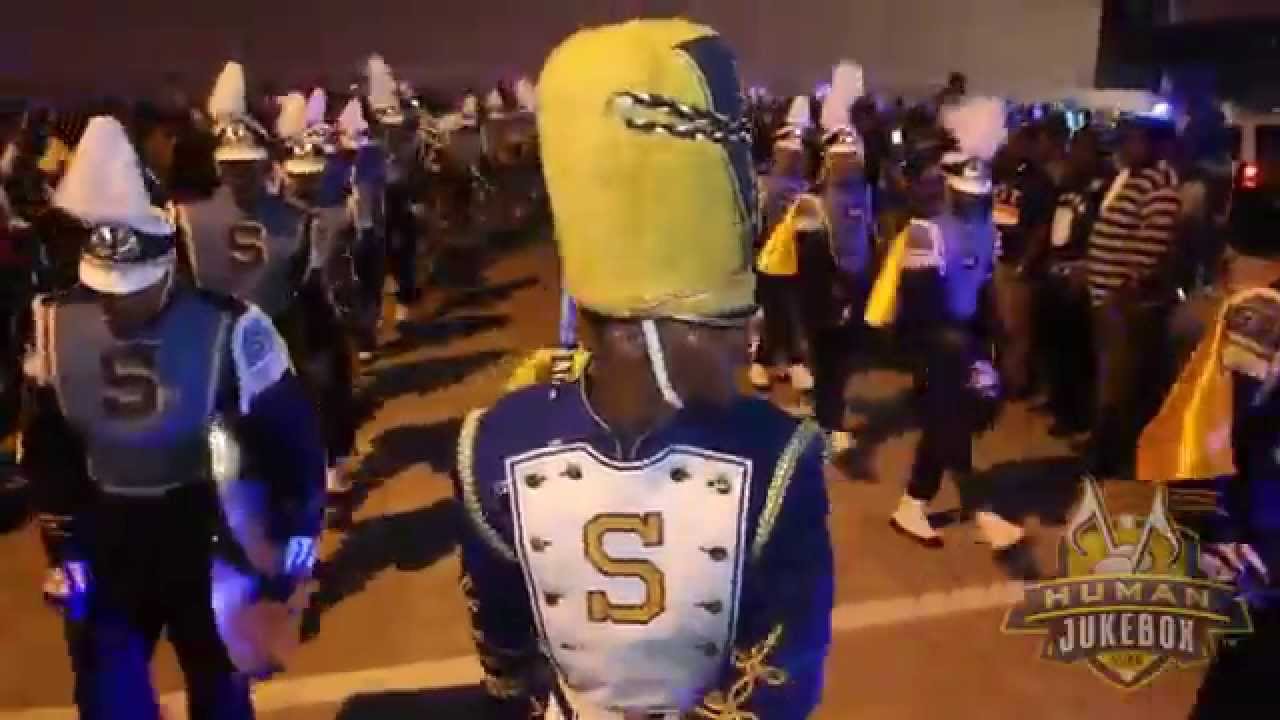 Southern University Human Jukebox Marching IN & OUT Bayou Classic 2014