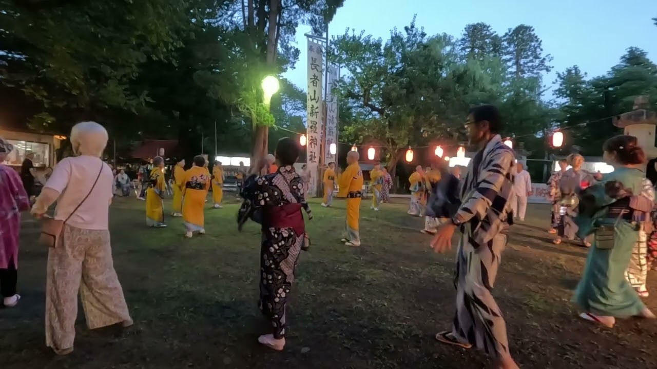 【長者山新羅神社での盆踊り】其の一