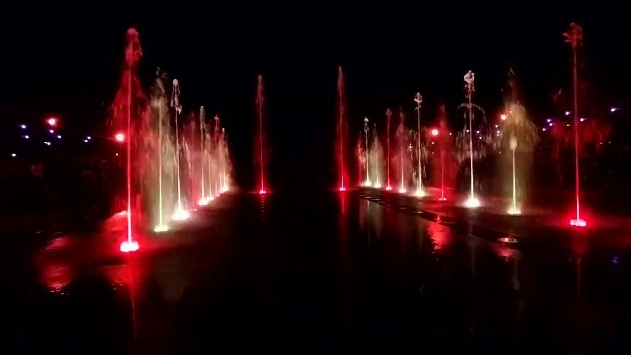 Fontaine musicale Béziers halloween 2024