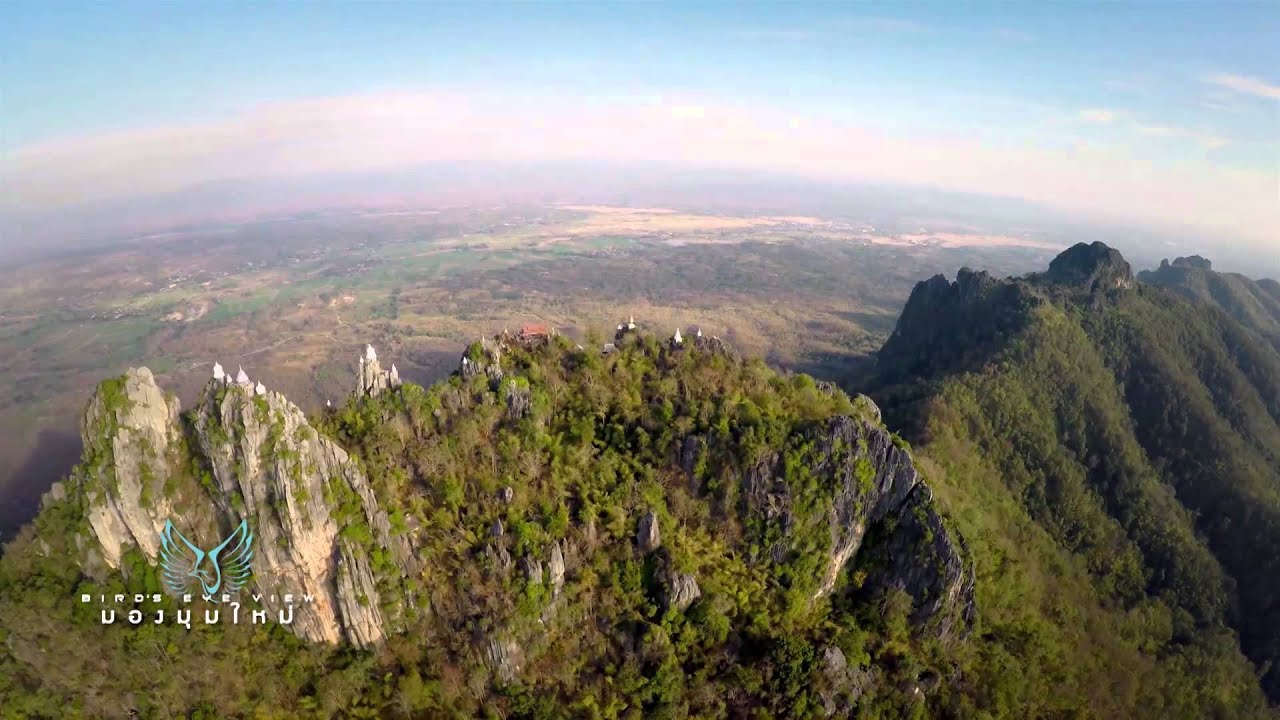 Bird's Eye View - วัดพระบาทปู่ผาแดง จ.ลำปาง