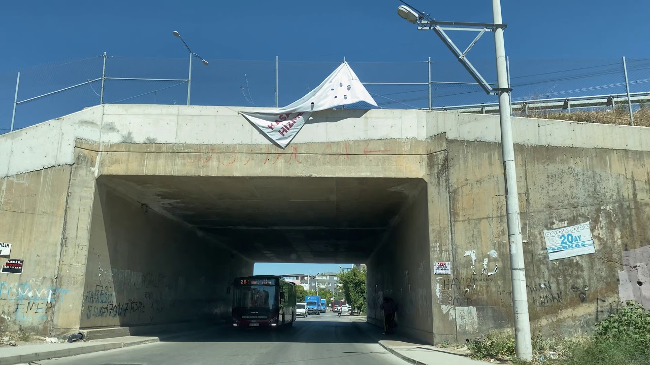 İzmir Bornova Mevlana-Doğanlar Mahalle Turu 4K Ultra HD