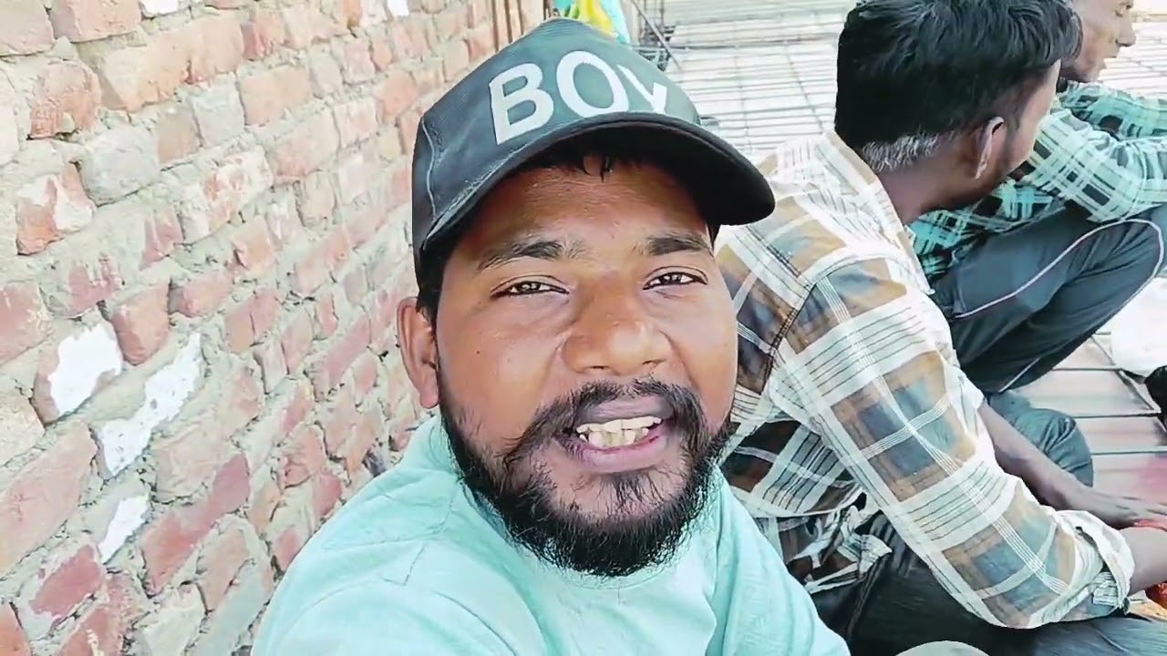 Ham chal rahe hain kam karne ke liye#blog #video👷‍♂️ 