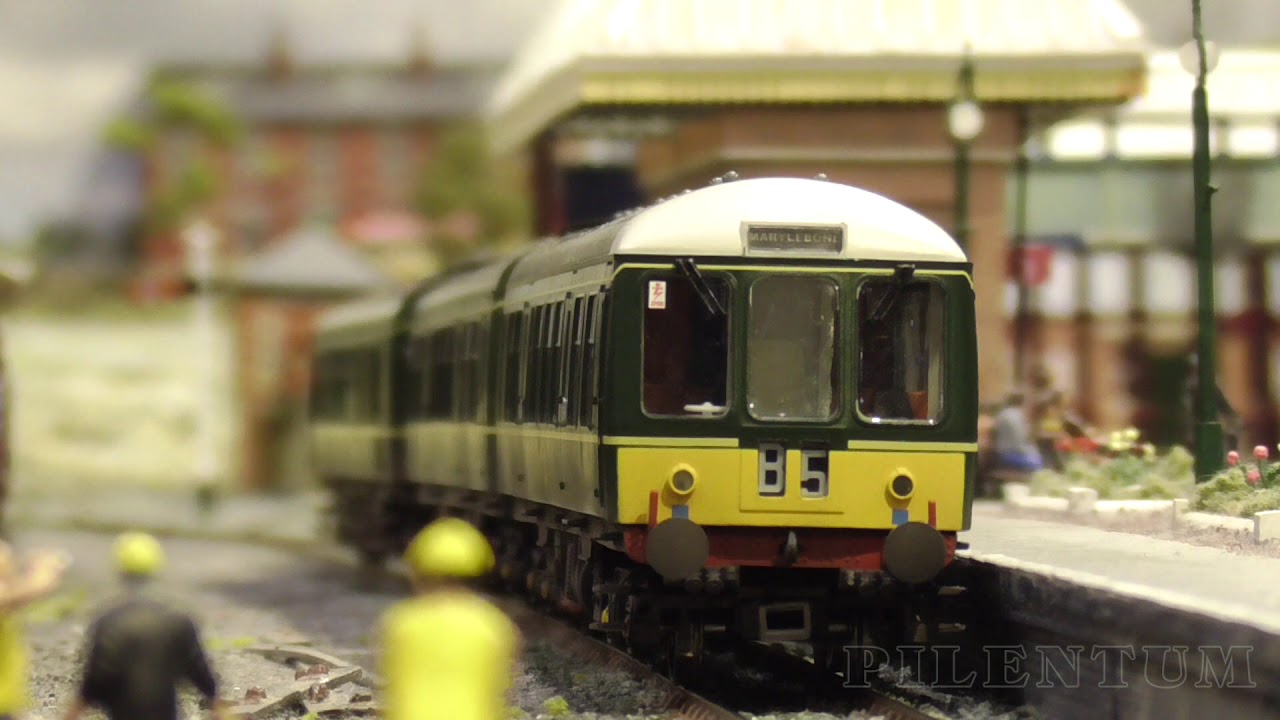 Duxbury OO Gauge Model Railway Layout by the Leamington & Warwick MRS - Warley Model Train Show 2018