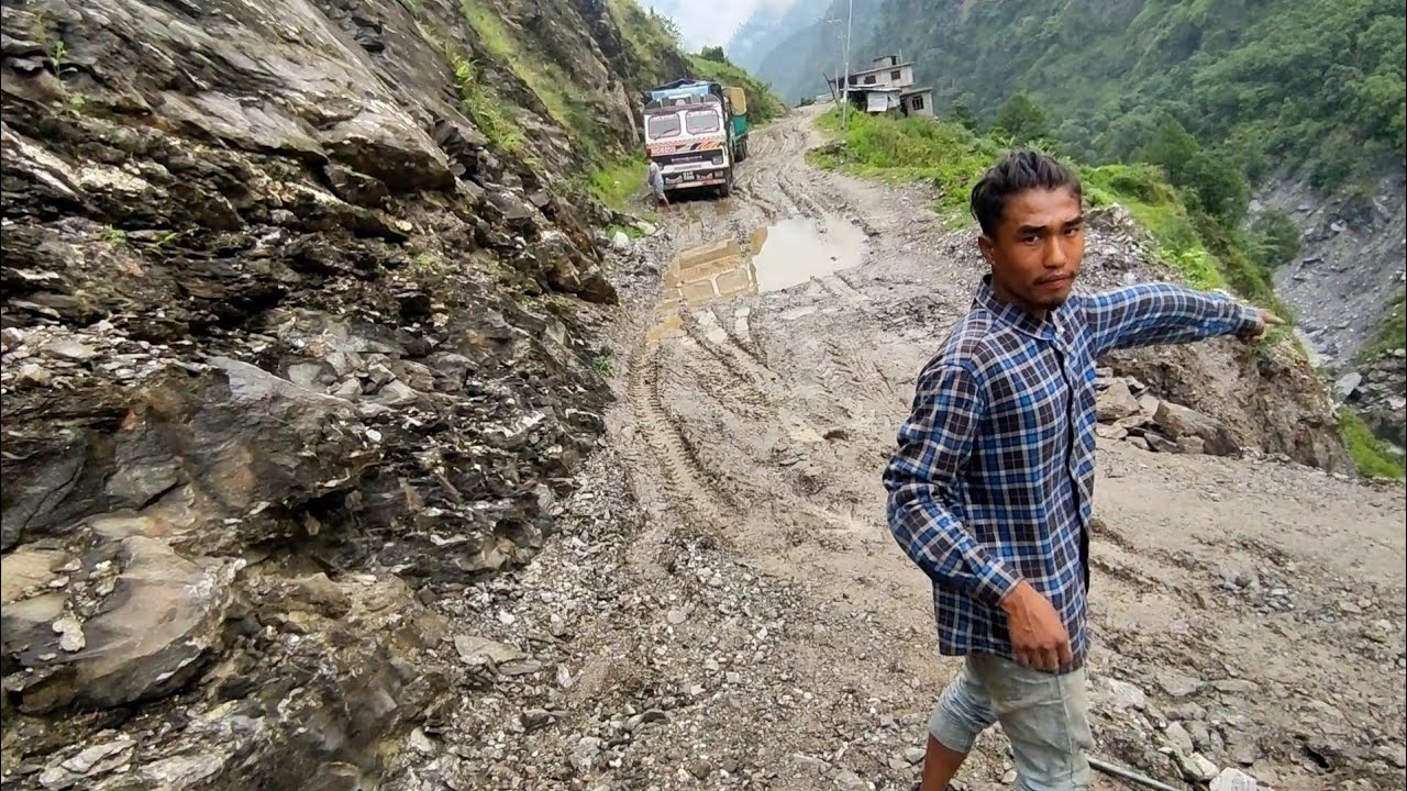 Trouble that we Nepali Truckers face in Nepal on Rainy Season