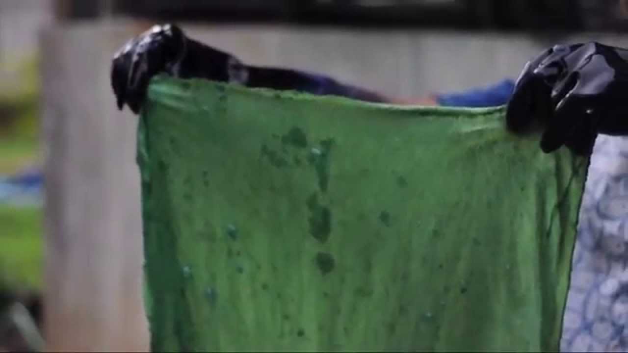 BATU Dyedgoods - Natural dyes and batik process