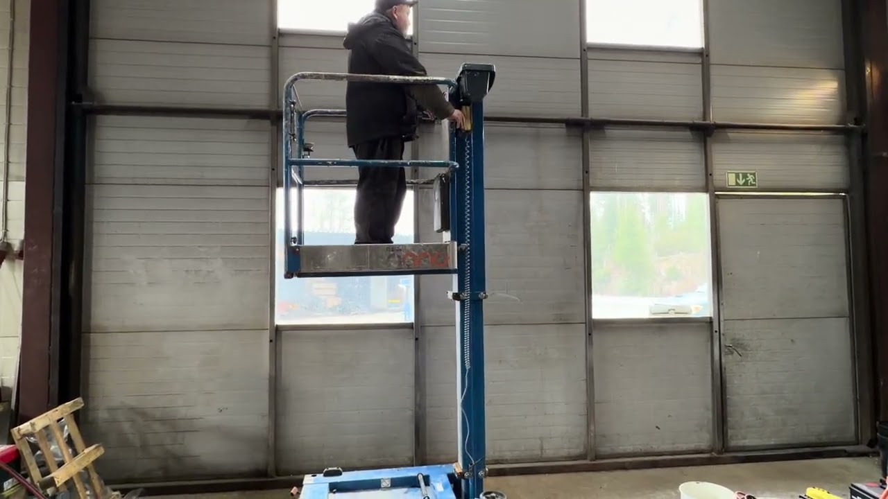 JLG power tower nano